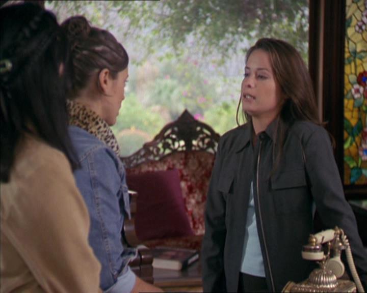 Charmed-Online-dot-217HowtoMakeAQuiltoutofAmericans1820.jpg