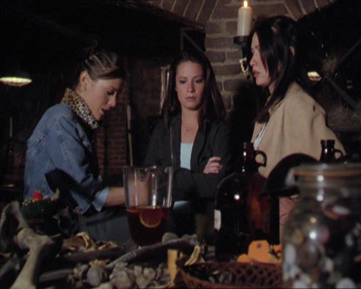 Charmed-Online-dot-217HowtoMakeAQuiltoutofAmericans1910.jpg