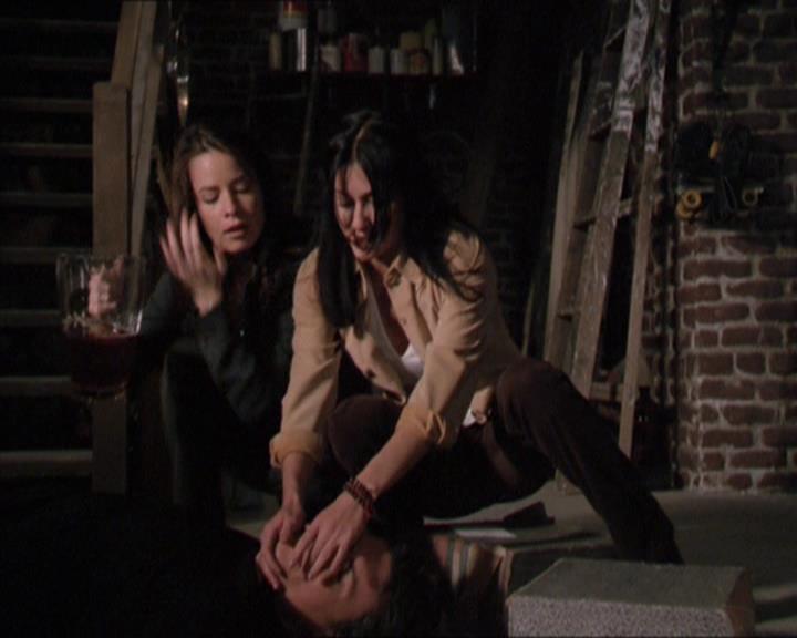 Charmed-Online-dot-217HowtoMakeAQuiltoutofAmericans1977.jpg