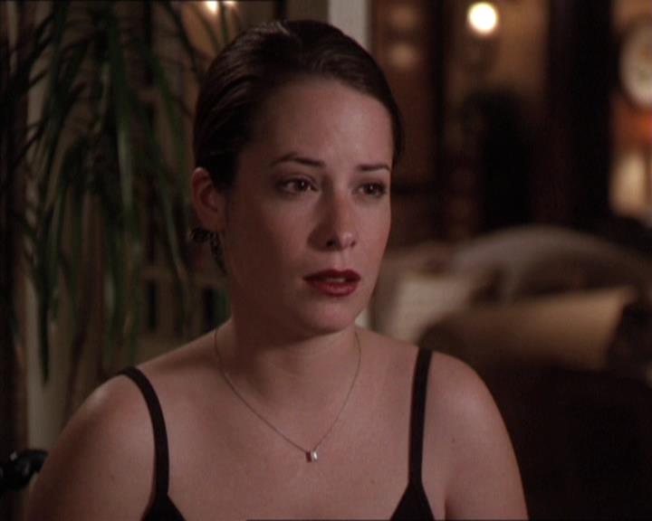 Charmed-Online-dot-217HowtoMakeAQuiltoutofAmericans2090.jpg