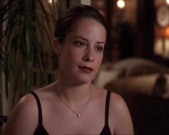 Charmed-Online-dot-217HowtoMakeAQuiltoutofAmericans2106.jpg