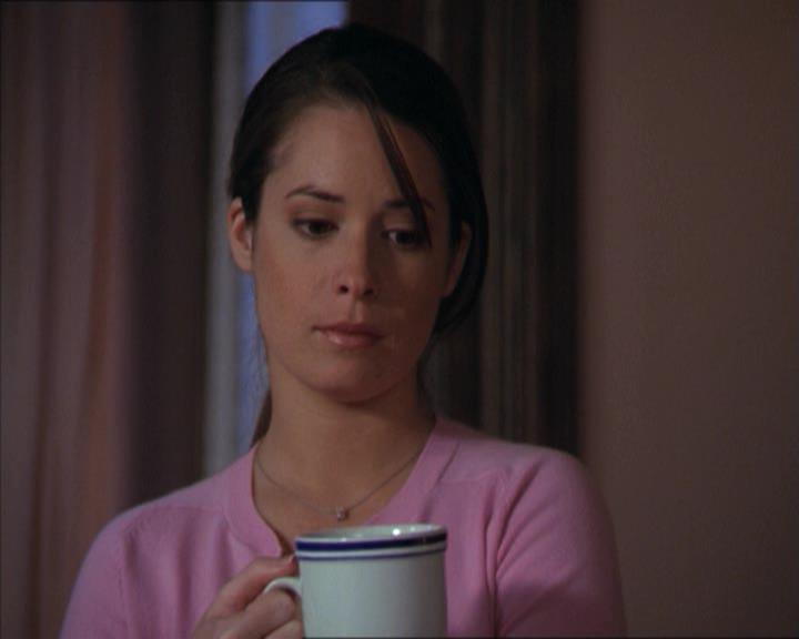 Charmed-Online-dot-218ChickFlick0035.jpg
