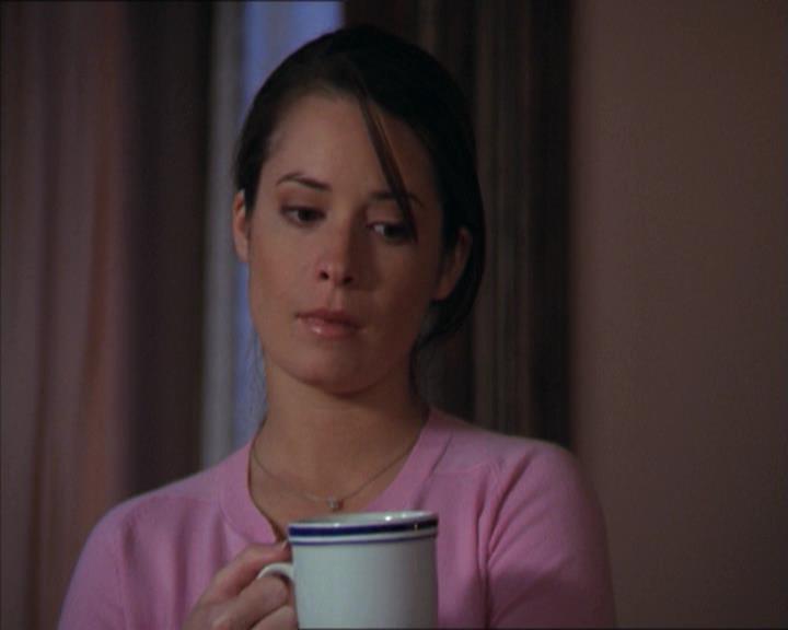 Charmed-Online-dot-218ChickFlick0036.jpg