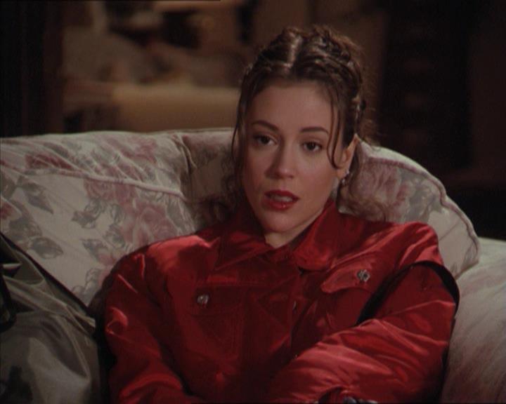 Charmed-Online-dot-218ChickFlick0071.jpg