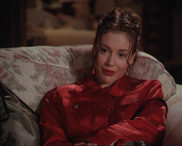 Charmed-Online-dot-218ChickFlick0082.jpg
