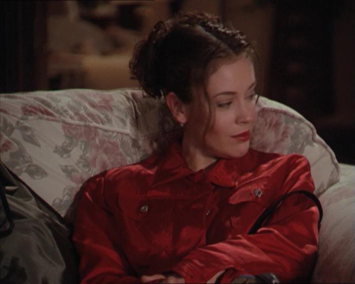 Charmed-Online-dot-218ChickFlick0094.jpg