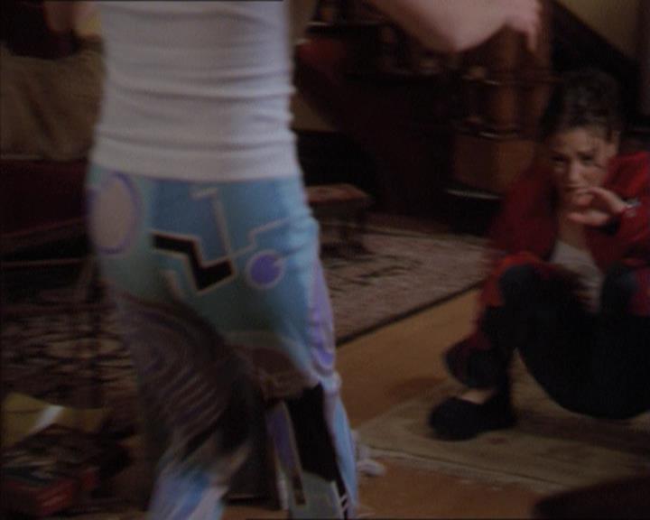 Charmed-Online-dot-218ChickFlick0129.jpg