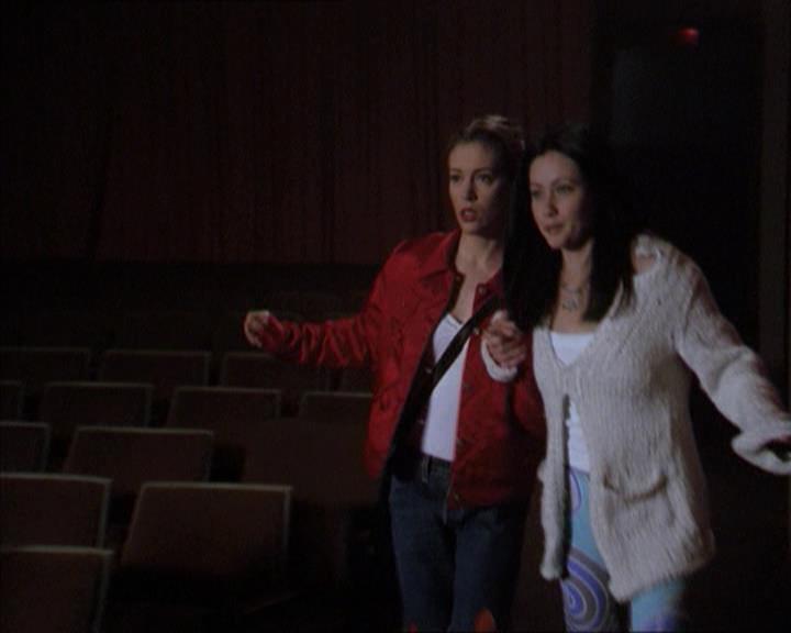 Charmed-Online-dot-218ChickFlick0152.jpg