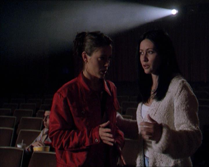Charmed-Online-dot-218ChickFlick0188.jpg