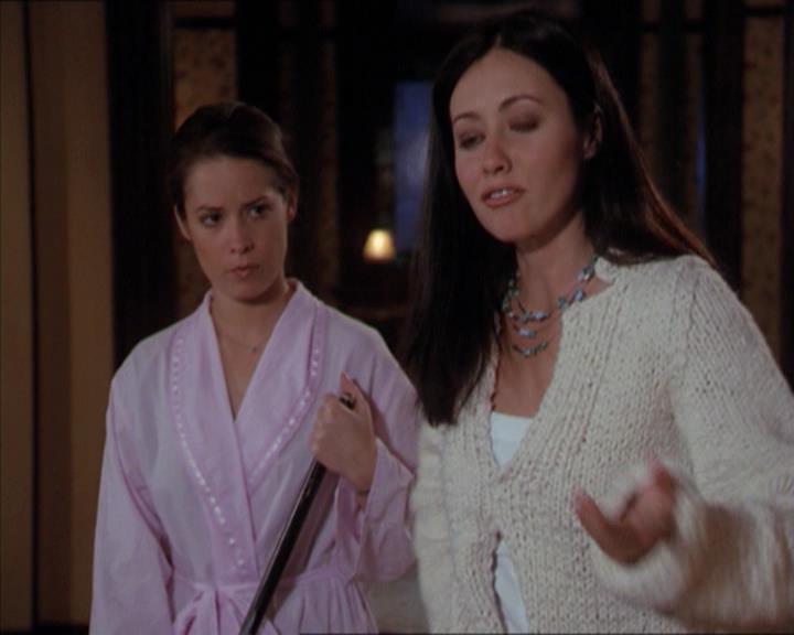 Charmed-Online-dot-218ChickFlick0308.jpg