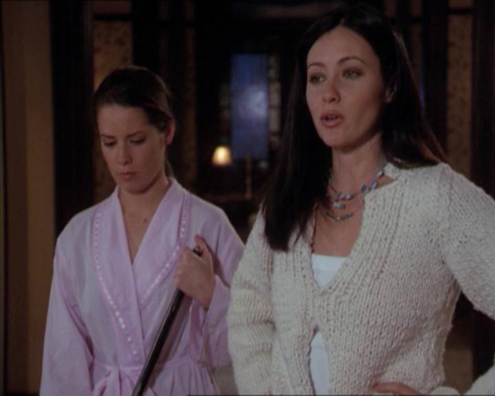 Charmed-Online-dot-218ChickFlick0311.jpg