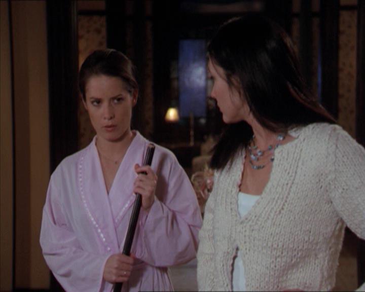 Charmed-Online-dot-218ChickFlick0321.jpg