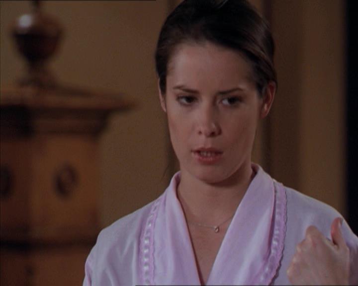 Charmed-Online-dot-218ChickFlick0337.jpg
