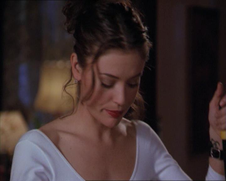 Charmed-Online-dot-218ChickFlick0348.jpg