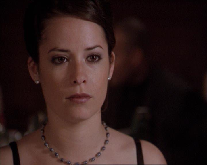 Charmed-Online-dot-218ChickFlick0429.jpg