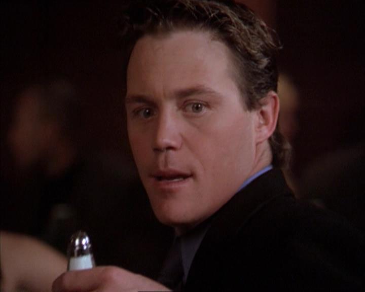 Charmed-Online-dot-218ChickFlick0451.jpg