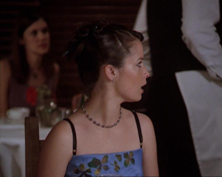 Charmed-Online-dot-218ChickFlick0521.jpg