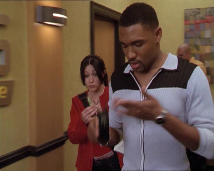Charmed-Online-dot-218ChickFlick0531.jpg