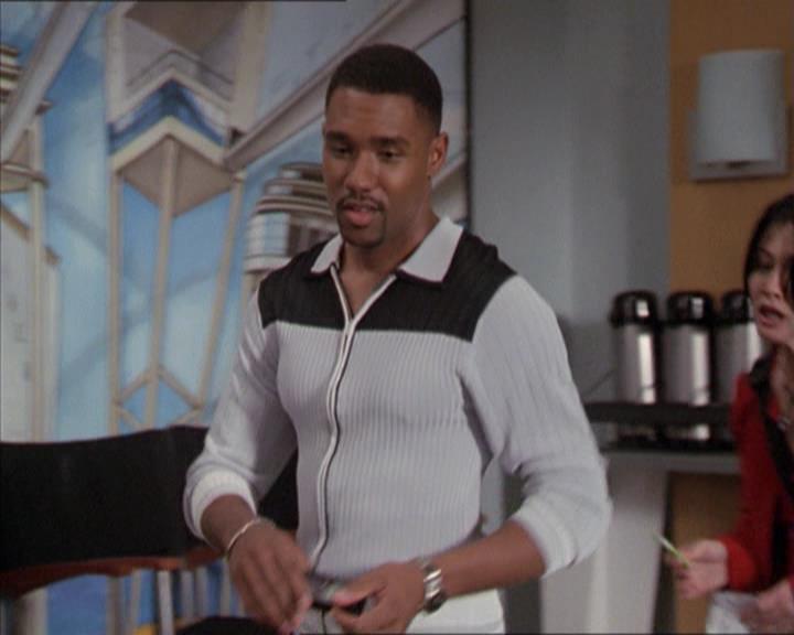 Charmed-Online-dot-218ChickFlick0550.jpg