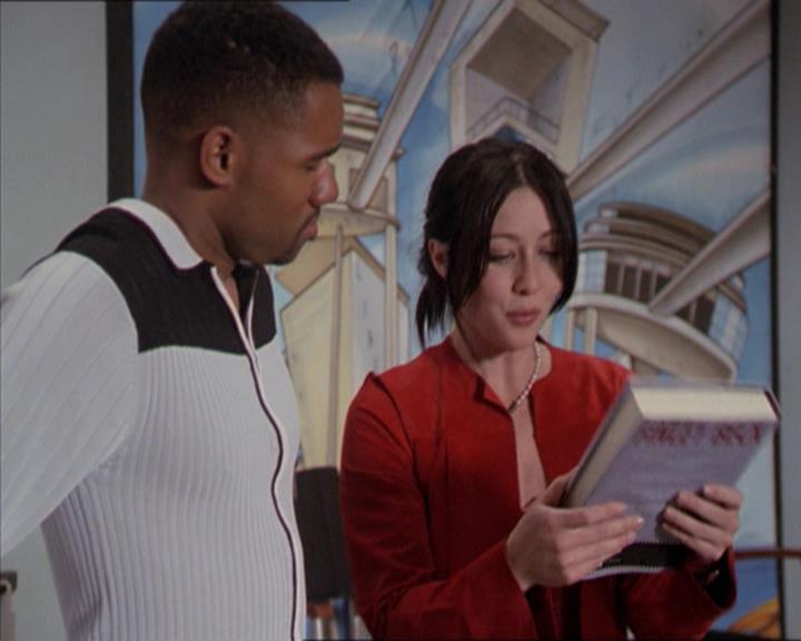Charmed-Online-dot-218ChickFlick0570.jpg