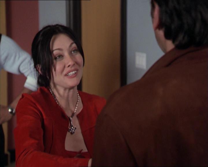Charmed-Online-dot-218ChickFlick0583.jpg