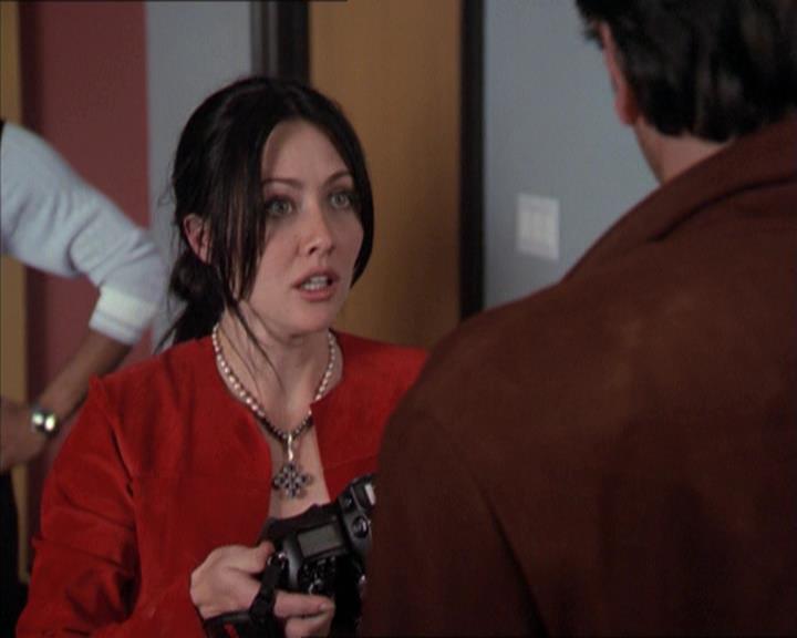 Charmed-Online-dot-218ChickFlick0596.jpg