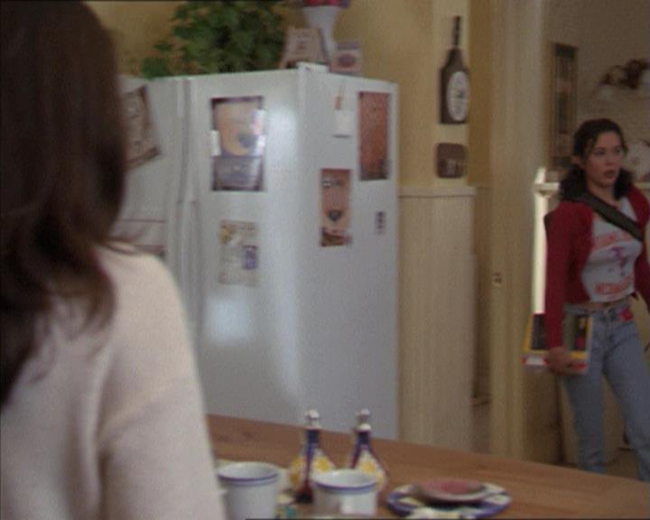 Charmed-Online-dot-218ChickFlick0612.jpg