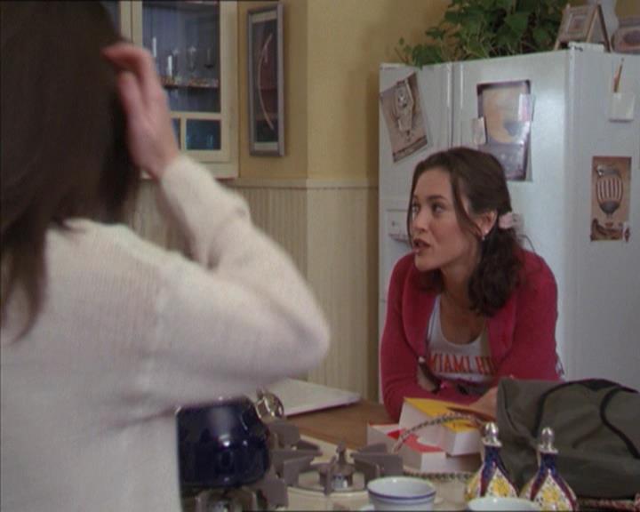 Charmed-Online-dot-218ChickFlick0656.jpg