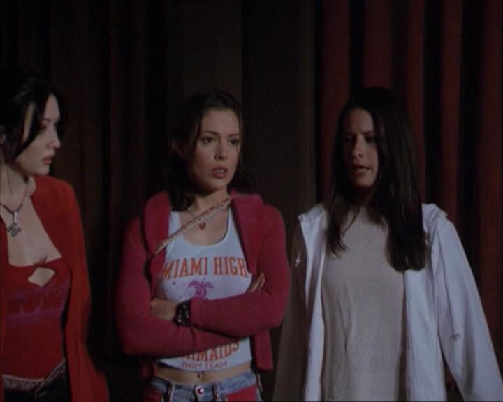 Charmed-Online-dot-218ChickFlick0709.jpg