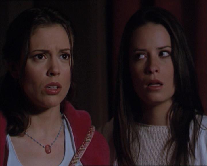 Charmed-Online-dot-218ChickFlick0747.jpg
