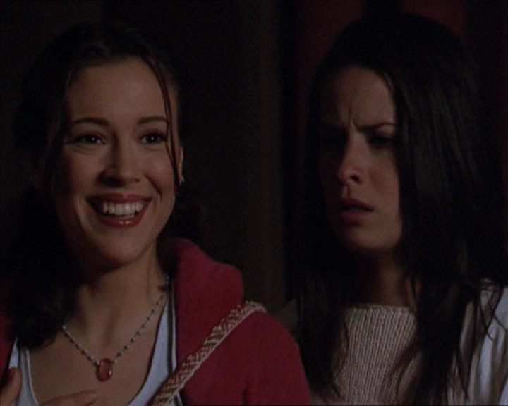 Charmed-Online-dot-218ChickFlick0758.jpg