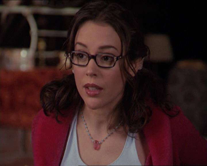 Charmed-Online-dot-218ChickFlick0827.jpg