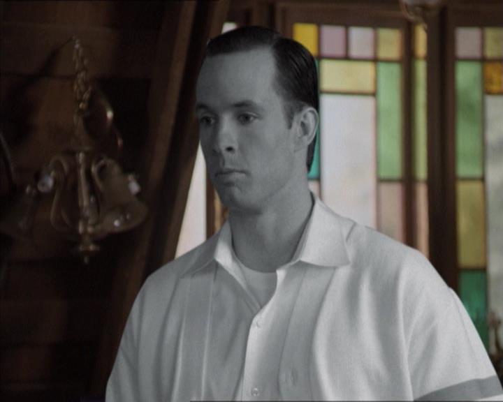 Charmed-Online-dot-218ChickFlick0862.jpg