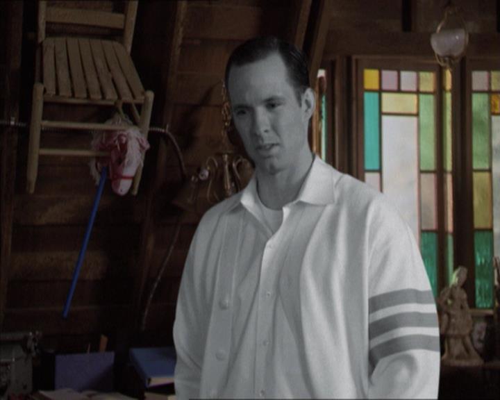 Charmed-Online-dot-218ChickFlick0880.jpg