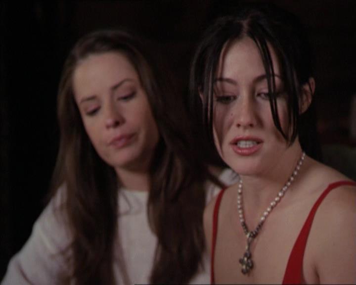 Charmed-Online-dot-218ChickFlick0884.jpg