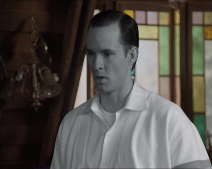 Charmed-Online-dot-218ChickFlick0888.jpg