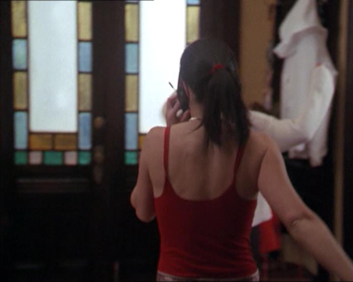 Charmed-Online-dot-218ChickFlick0934.jpg