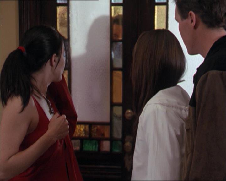 Charmed-Online-dot-218ChickFlick0963.jpg