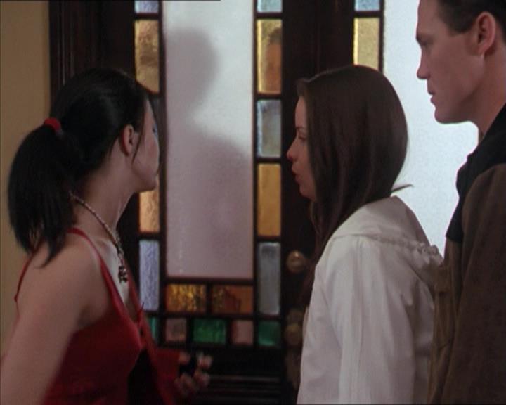 Charmed-Online-dot-218ChickFlick0966.jpg