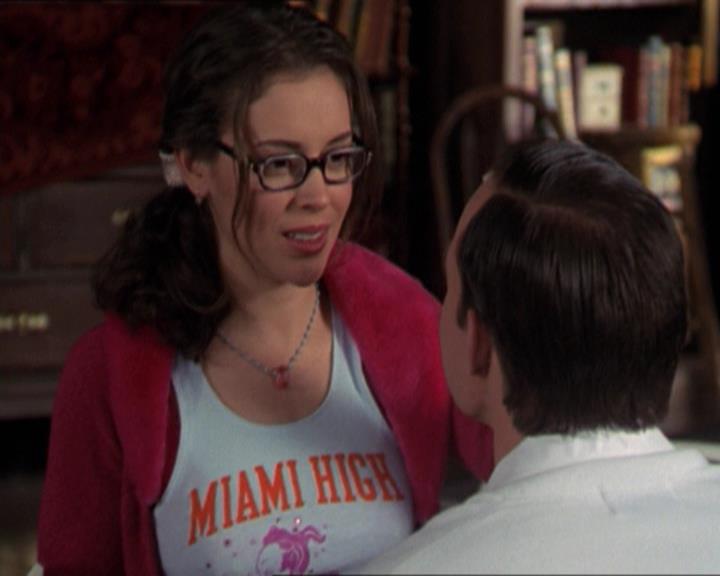 Charmed-Online-dot-218ChickFlick1099.jpg