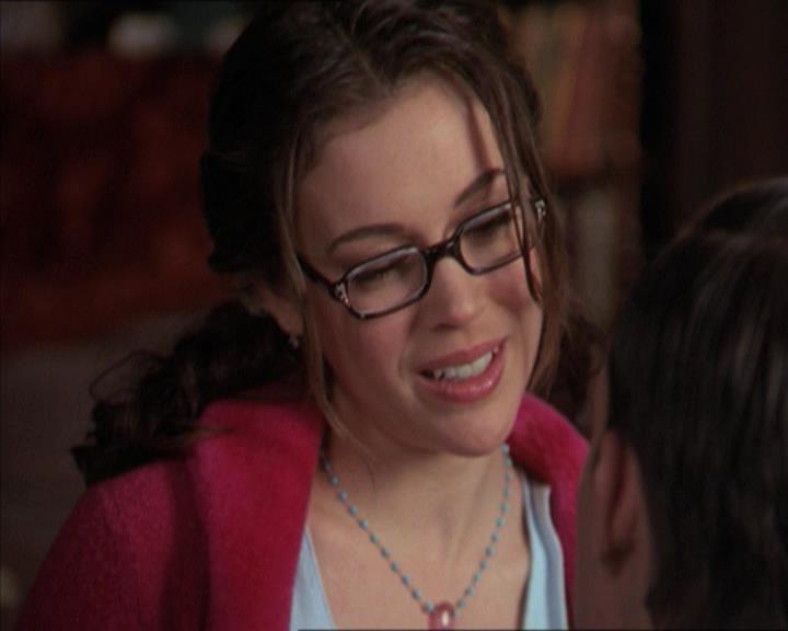 Charmed-Online-dot-218ChickFlick1114.jpg
