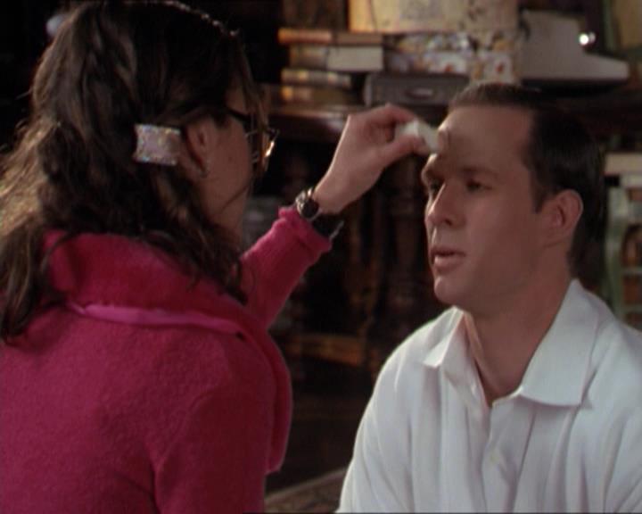 Charmed-Online-dot-218ChickFlick1137.jpg