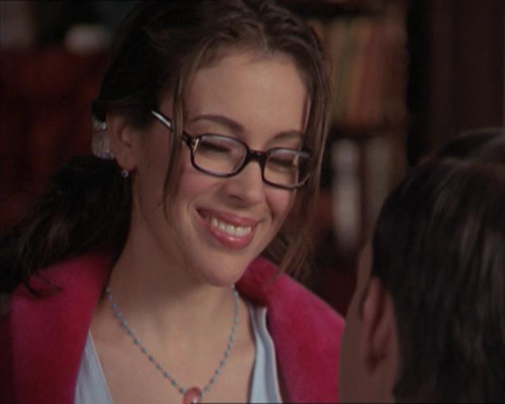 Charmed-Online-dot-218ChickFlick1168.jpg