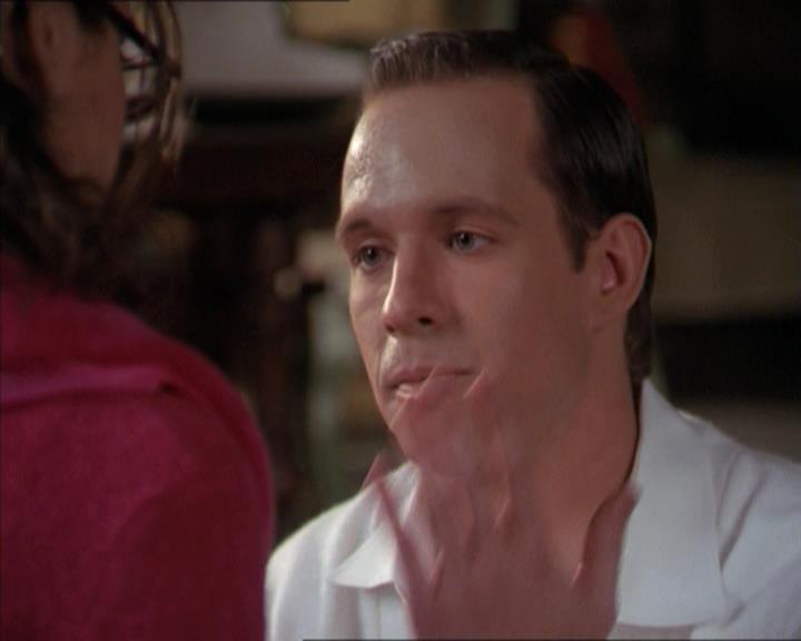 Charmed-Online-dot-218ChickFlick1181.jpg
