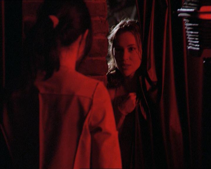 Charmed-Online-dot-218ChickFlick1310.jpg