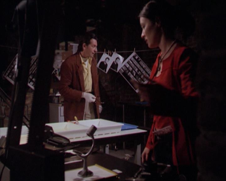 Charmed-Online-dot-218ChickFlick1329.jpg