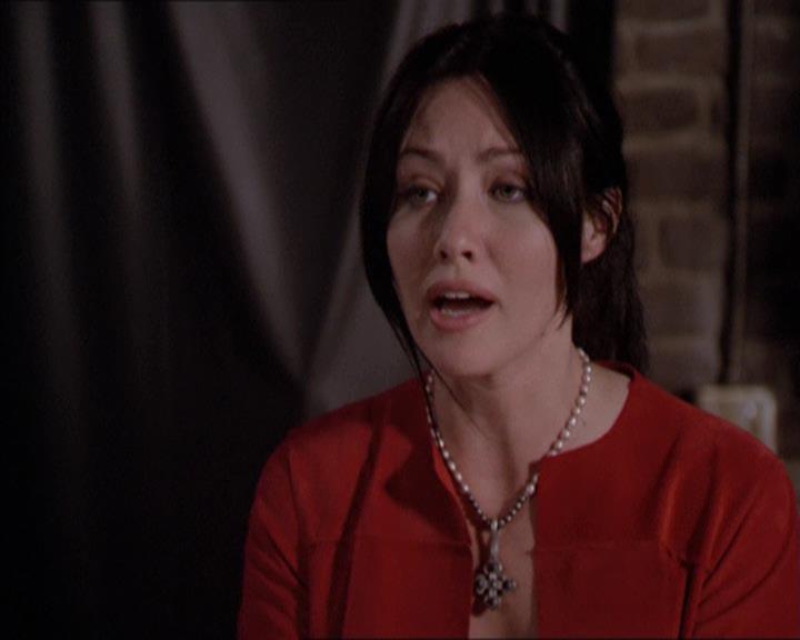 Charmed-Online-dot-218ChickFlick1358.jpg