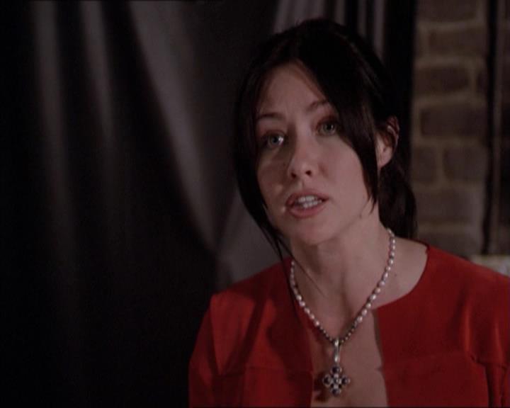 Charmed-Online-dot-218ChickFlick1368.jpg