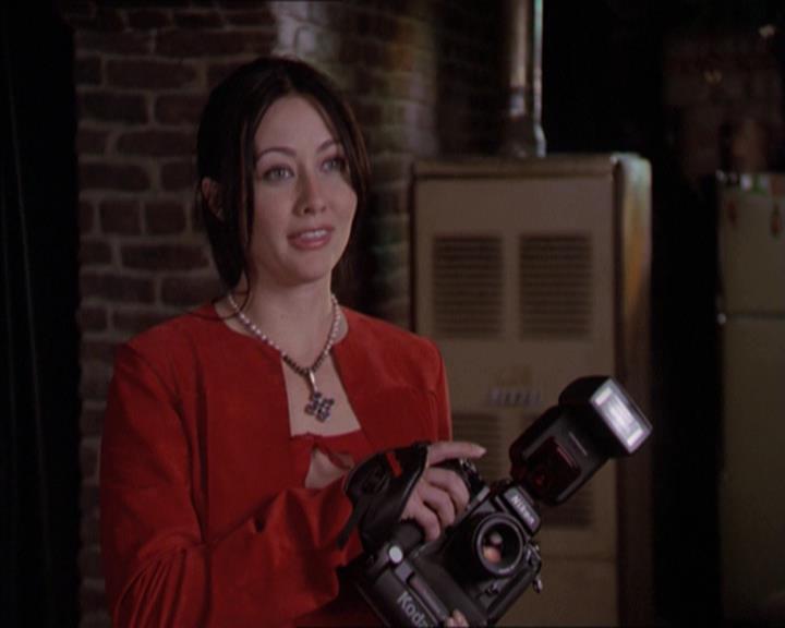Charmed-Online-dot-218ChickFlick1392.jpg