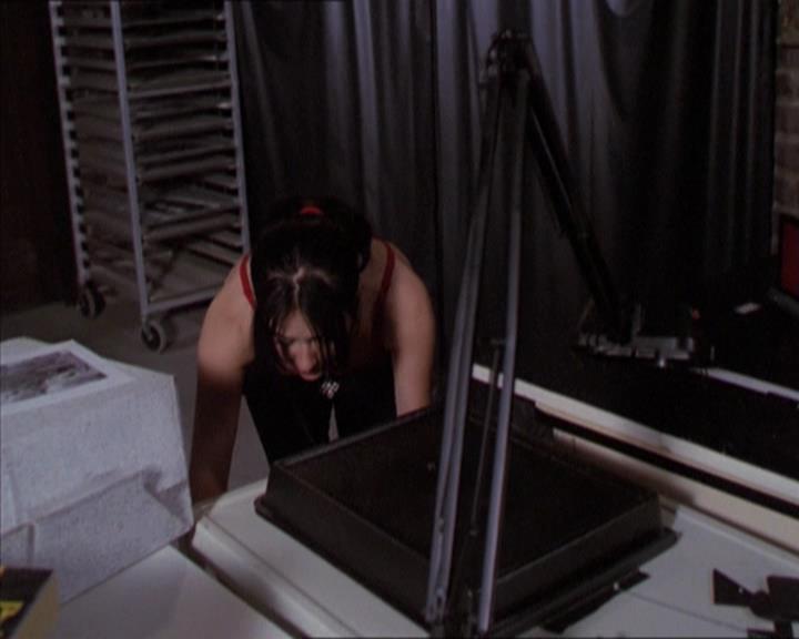 Charmed-Online-dot-218ChickFlick1460.jpg